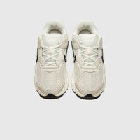 WMNS V5 RNR "LIGHT OREWOOD BROWN"