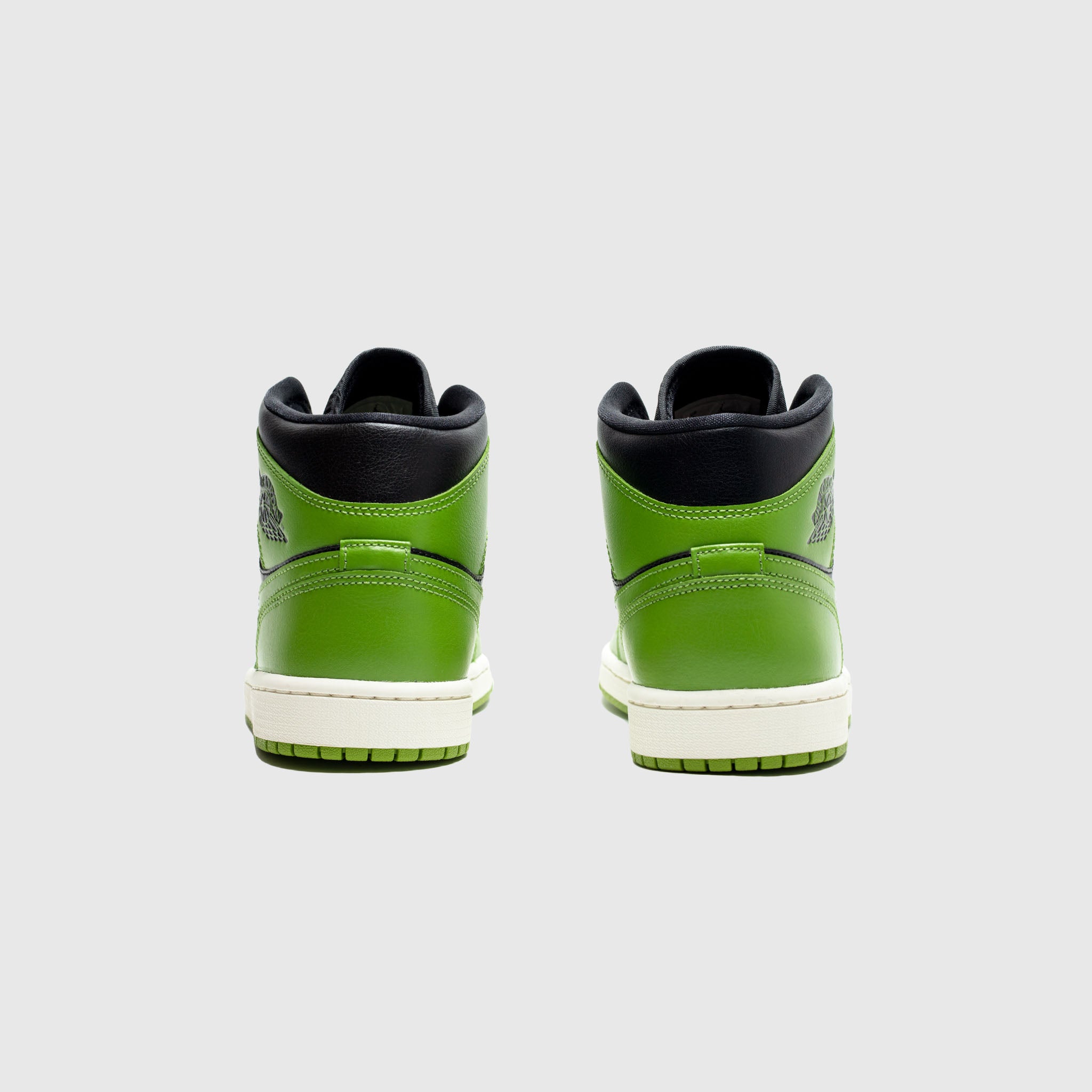 WMNS AIR JORDAN 1 MID SE "ALTITUDE GREEN"