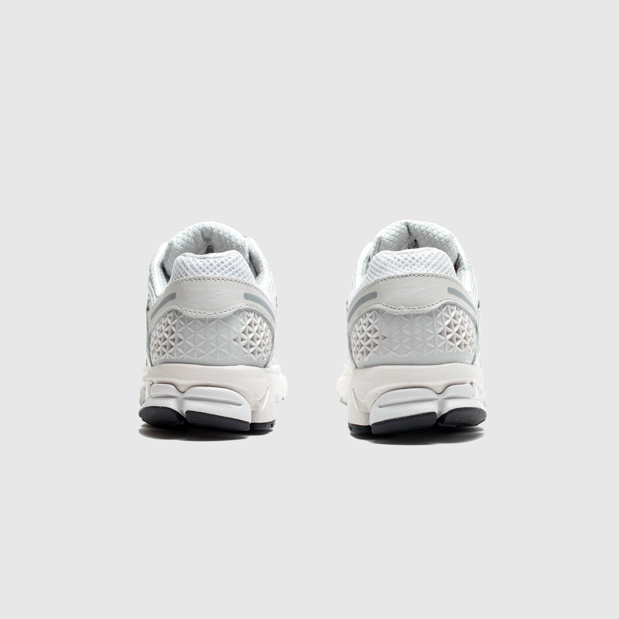 ZOOM VOMERO 5 SP "VAST GREY"