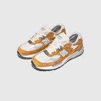 WOODEN SHOE TREES